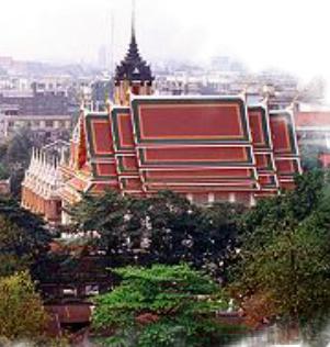 p_9330c.jpg (21480 bytes)